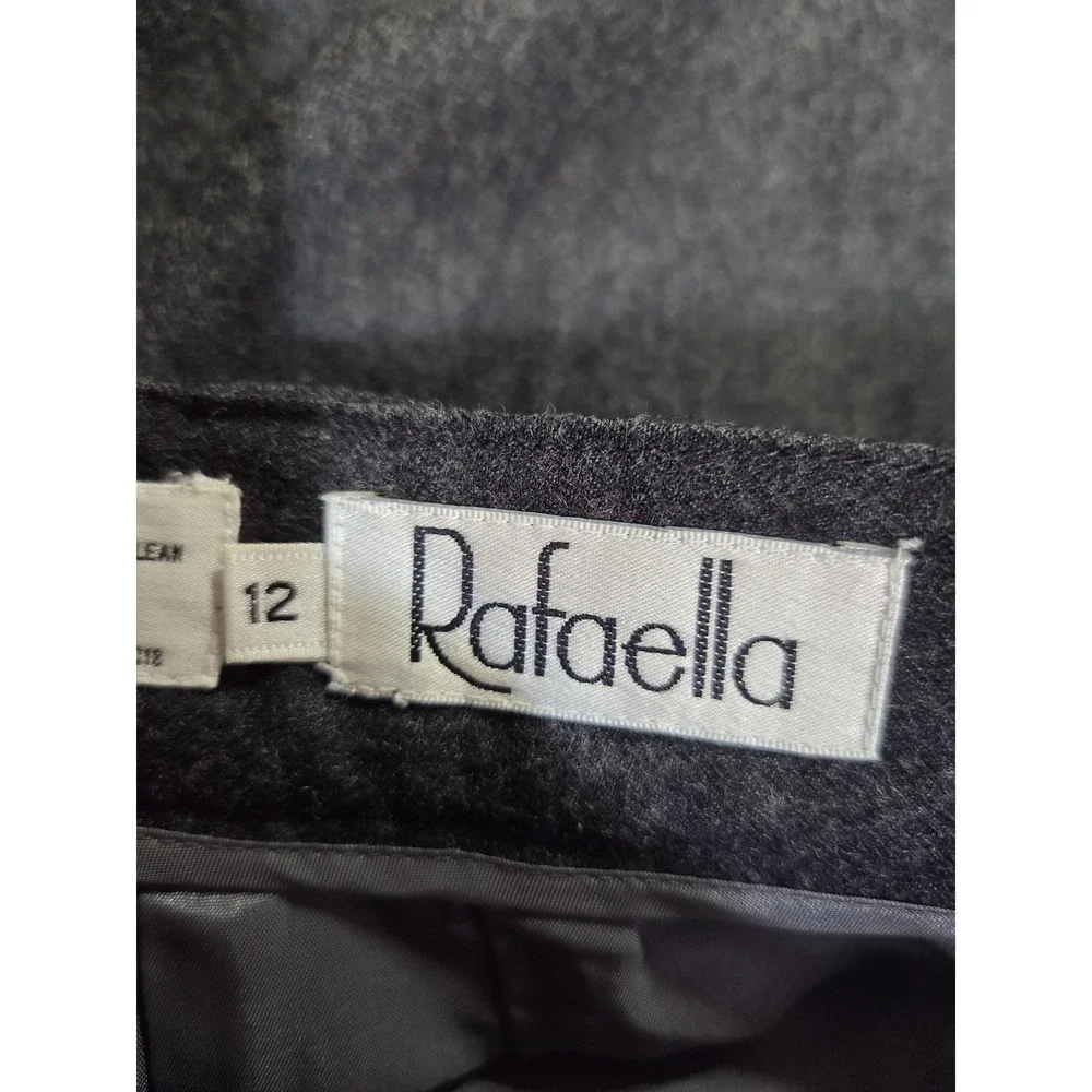 Rafaella brand item